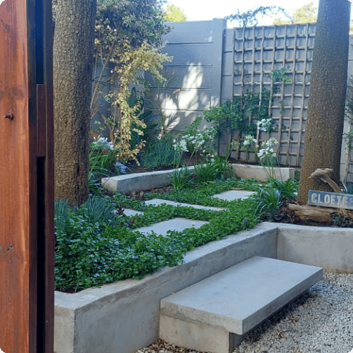 Windy Terrace Garden, House Loubsher