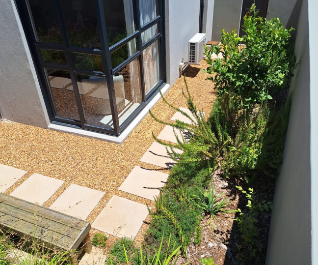 Textural Colour Pop Garden main view